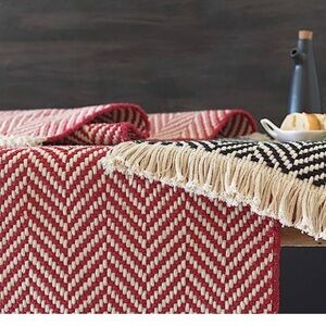 Harris Table Runner Chili Red NWT